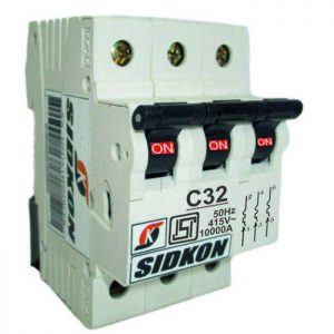 Triple Pole Circuit Breaker